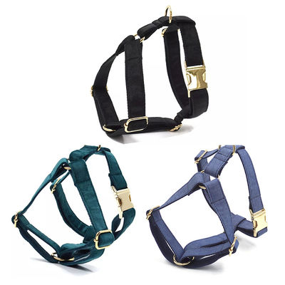 Αγορά Σκύλος βελούδινο κολάρο Leash Harness Set Luxury Collar Set Pet Leash Poop Bag OEM ODM Αποδεκτό ηλεκτρονική κατασκευή